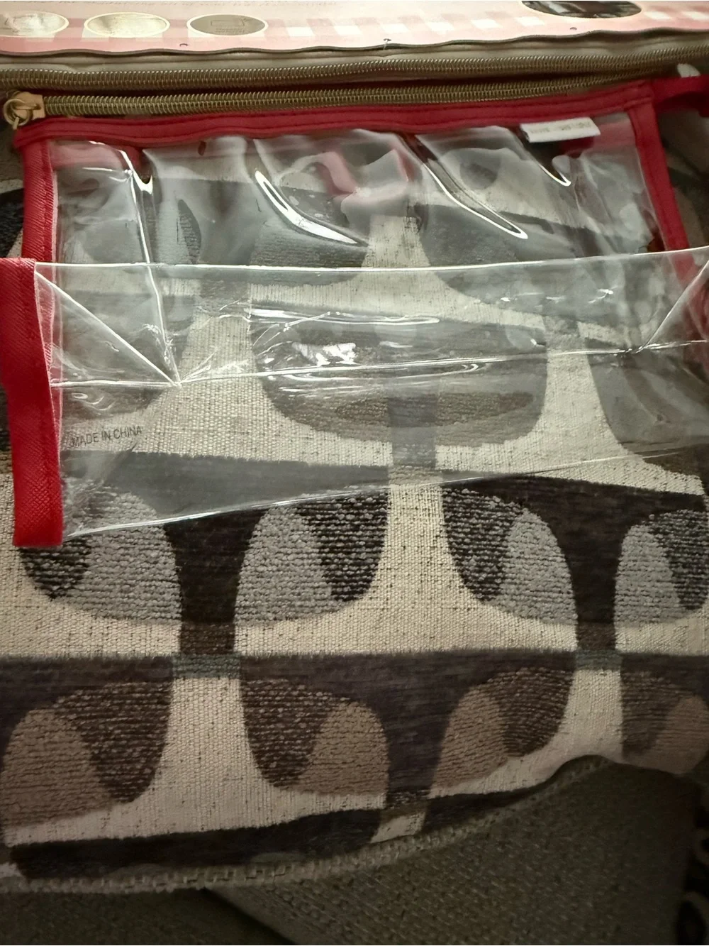 ✈️NEW 🦋 Multi Travel Pouch Set - Red